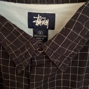 Mens vintage Stussy short sleeve snap button shirt